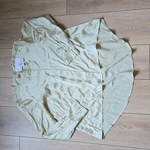 NWT CLUB MONACO SILK BLOUSE Size XS